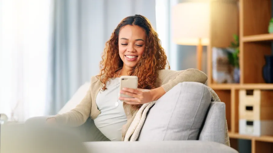 Mobile Hotspot vs Home Internet: Which Saves You More in 2026?