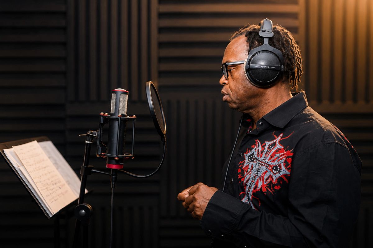 Dr Alban la Haha Production București, 2018 — una dintre sesiunile din relația de mai mulți ani cu artistul (concert Washington + concerte RO + studio)