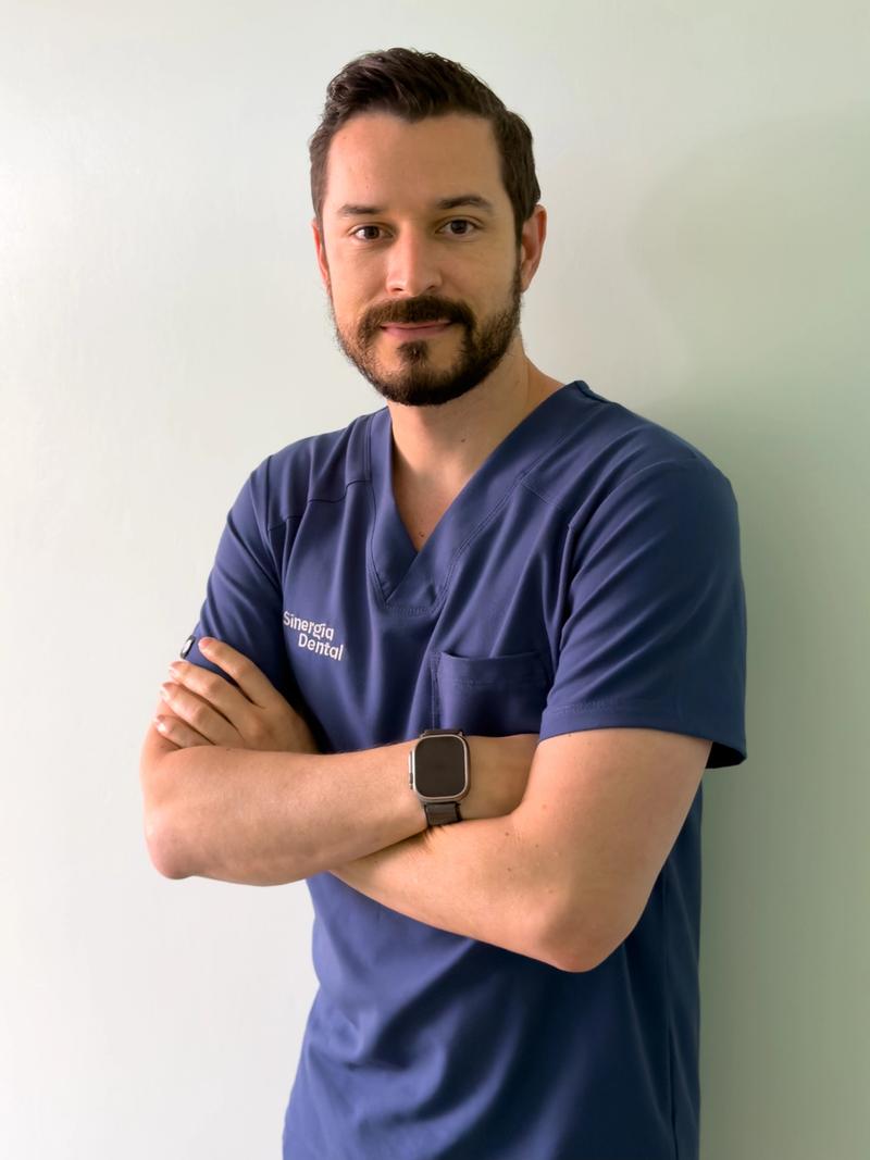 Dr. Daniel Rodríguez