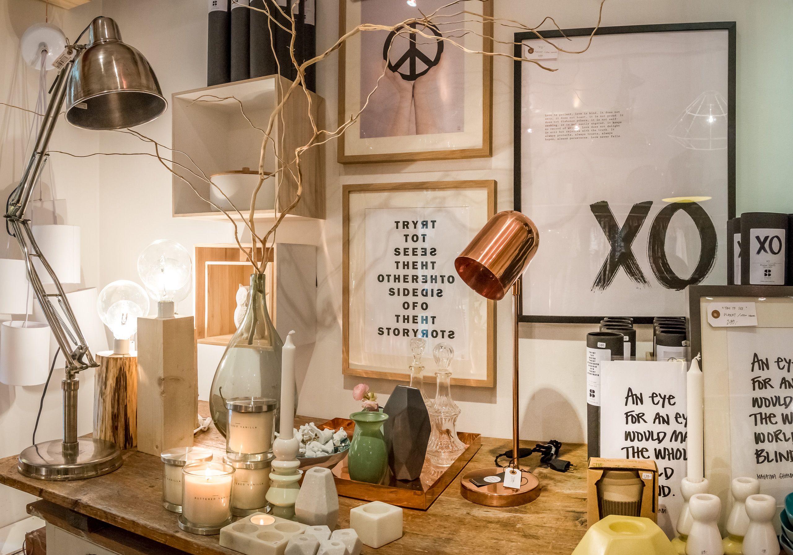 Slideshow view — Condé Nast Publications XIV