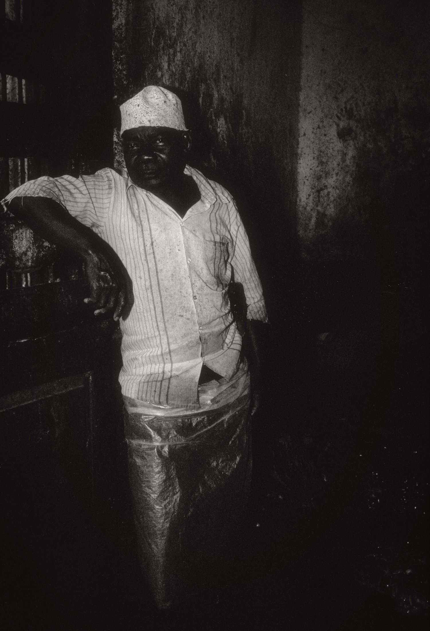 Slideshow view — Darajani Market XIV