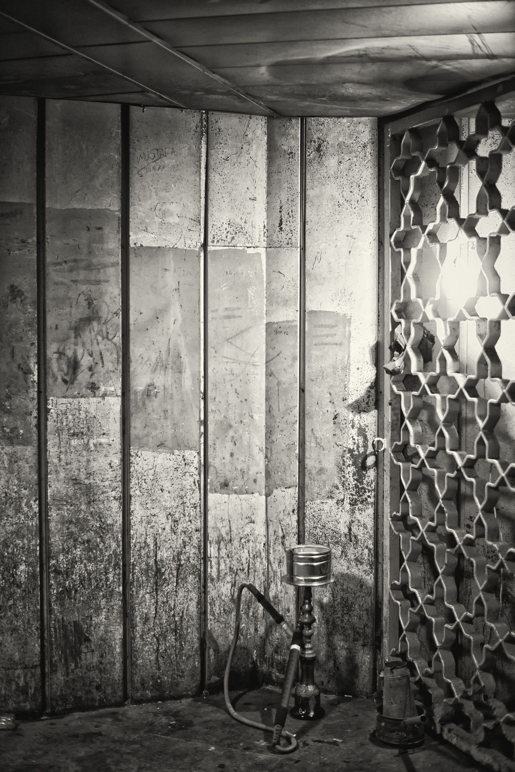 Slideshow view — Galata Ink XVIII