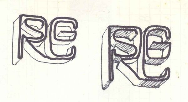 Monogramma RC in rilievo