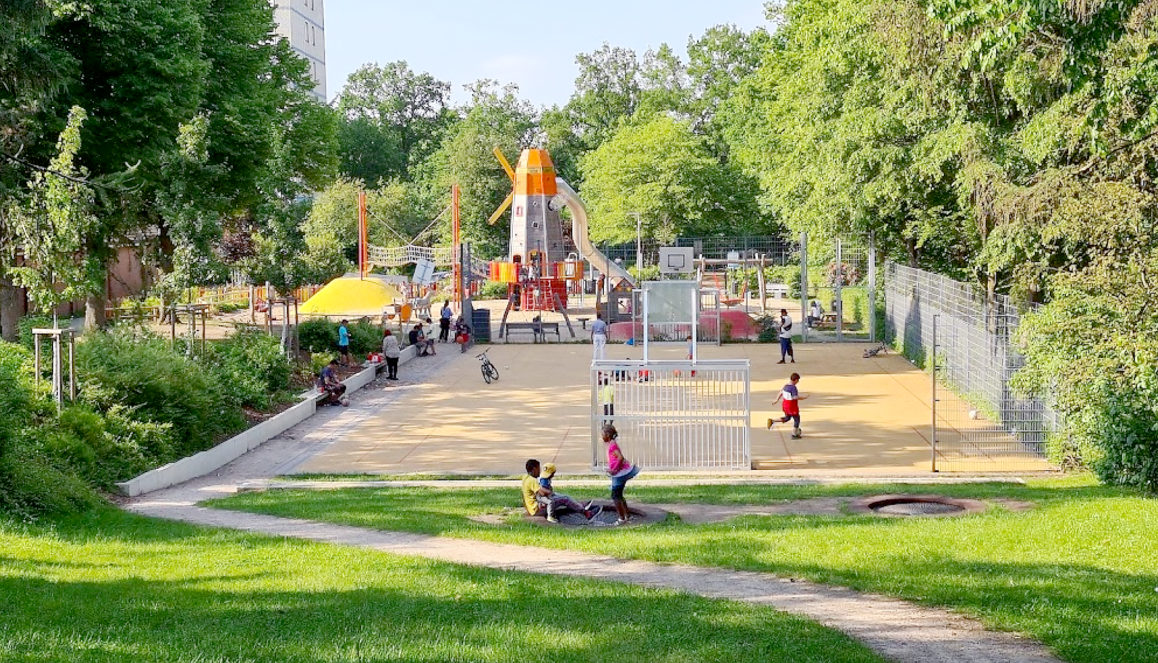 Spielplatz in der Nähe, Projekt Norderstedt