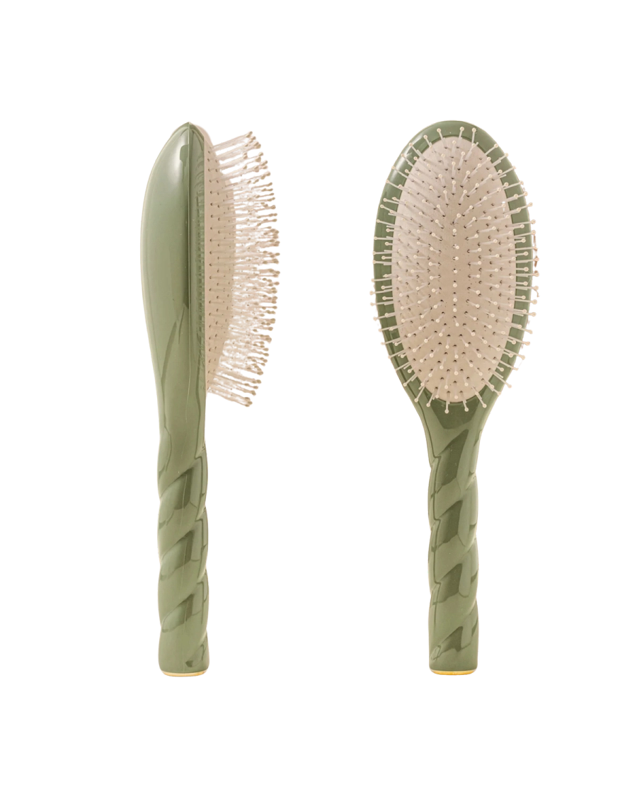 La Bonne Brosse N.04 The Miracle Detangling Scalp Brush