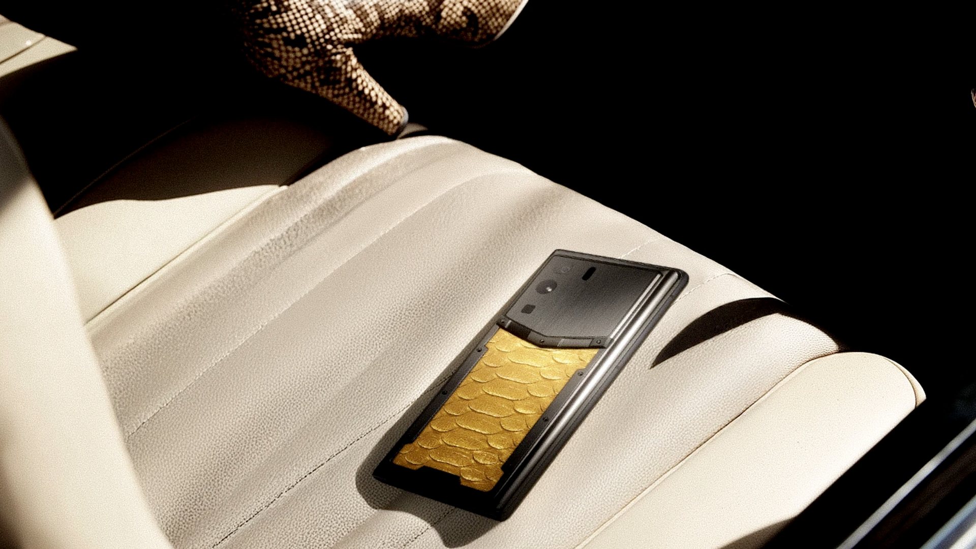 Why the METAVERTU Phone Is Gaining Popularity Among Business Leaders