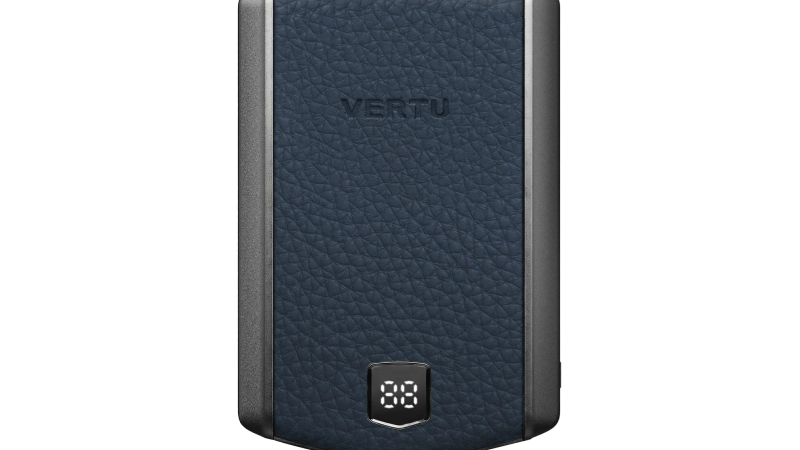 VERTU V Reserve Energy Card Buying Guide: How to Choose — craftsmanship detail