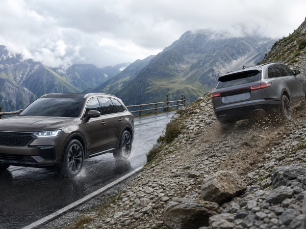 All-Wheel Drive vs Four-Wheel Drive shown in a practical side-by-side comparison