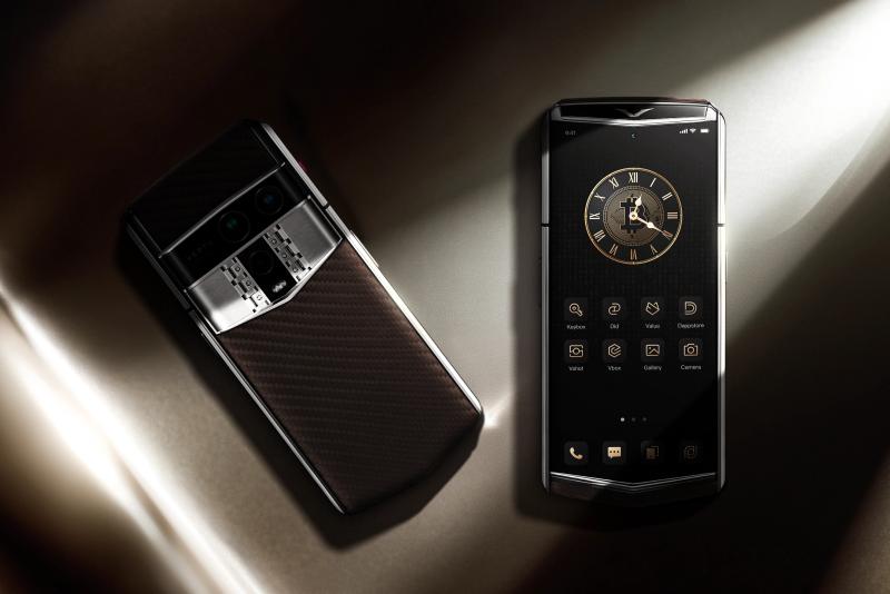 Vertu New Flagship Phone Agent Q: A New Era of Intelligent Luxury Begins