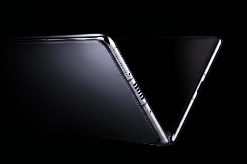 VERTU ALPHAFOLD Pre-Orders Open Worldwide Ahead of Official 28 May Launch