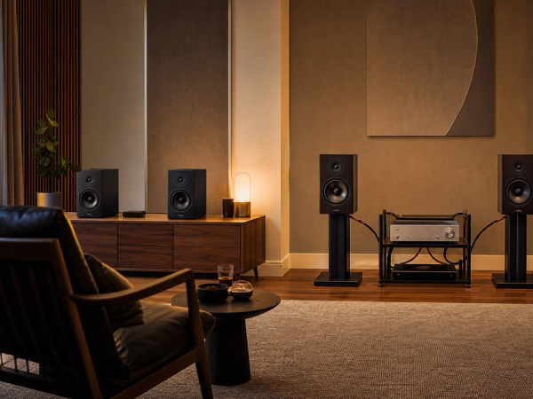 Active vs Passive Speakers shown in a practical side-by-side comparison