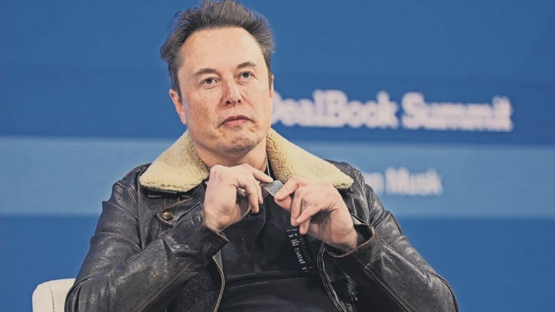 Financial Times-Musk told lenders they wouldnot lose money on Twitter deal