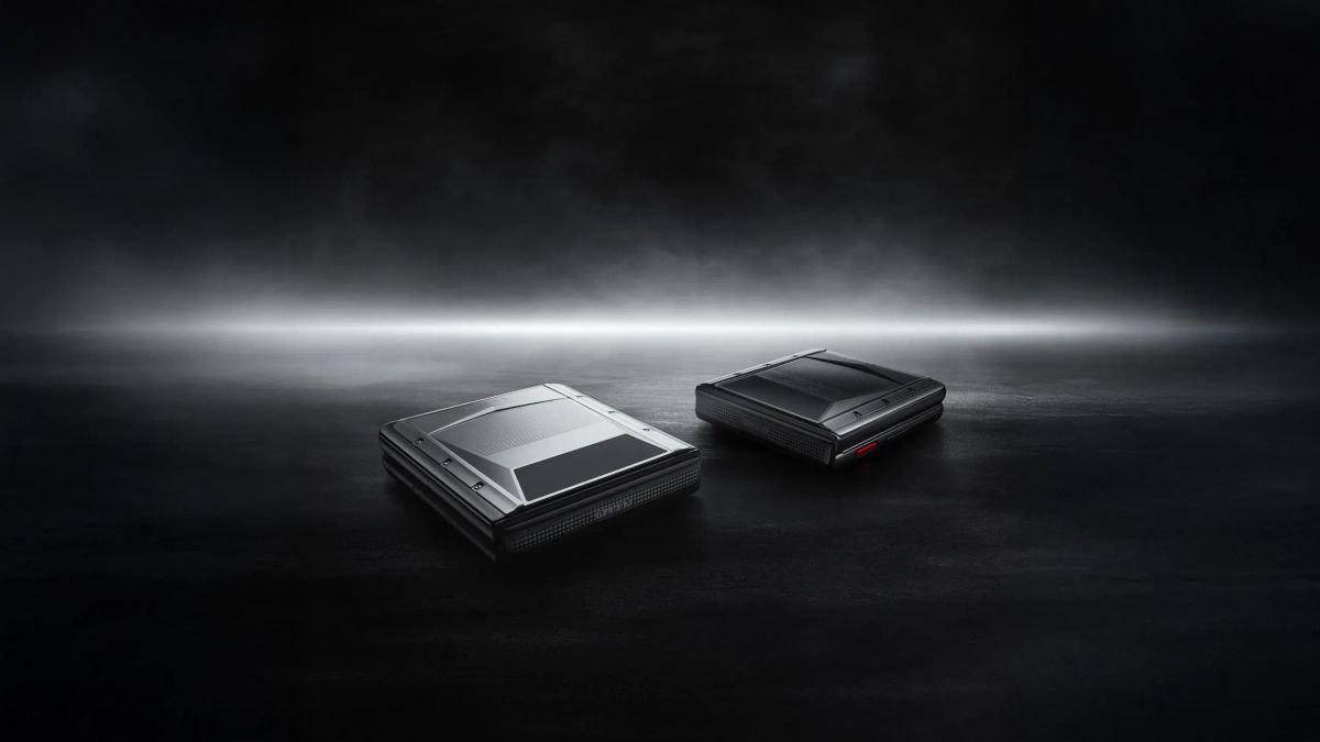 Luxury Folding Phone Features