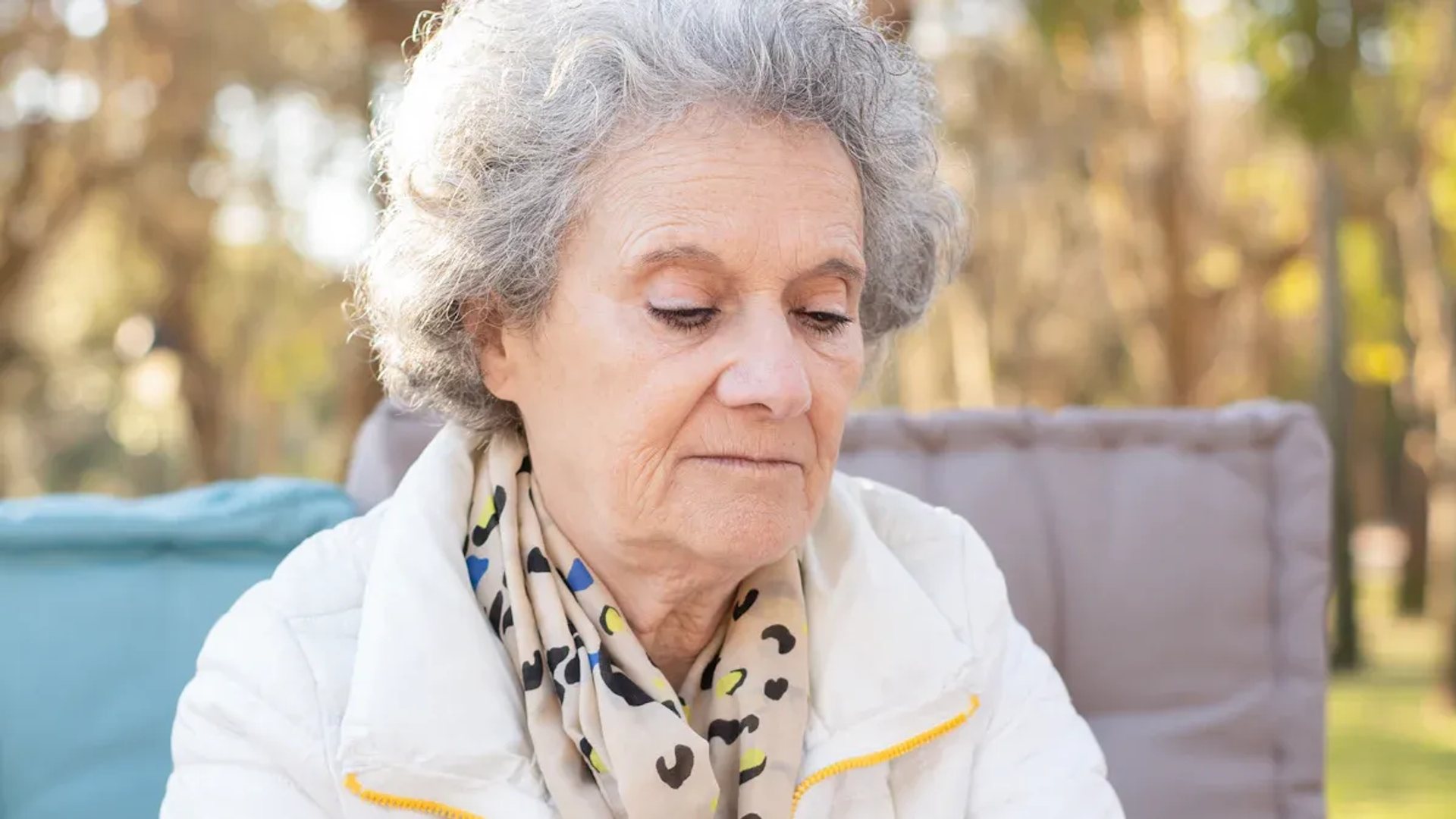 Are iPhones or Android Phones Better for Seniors