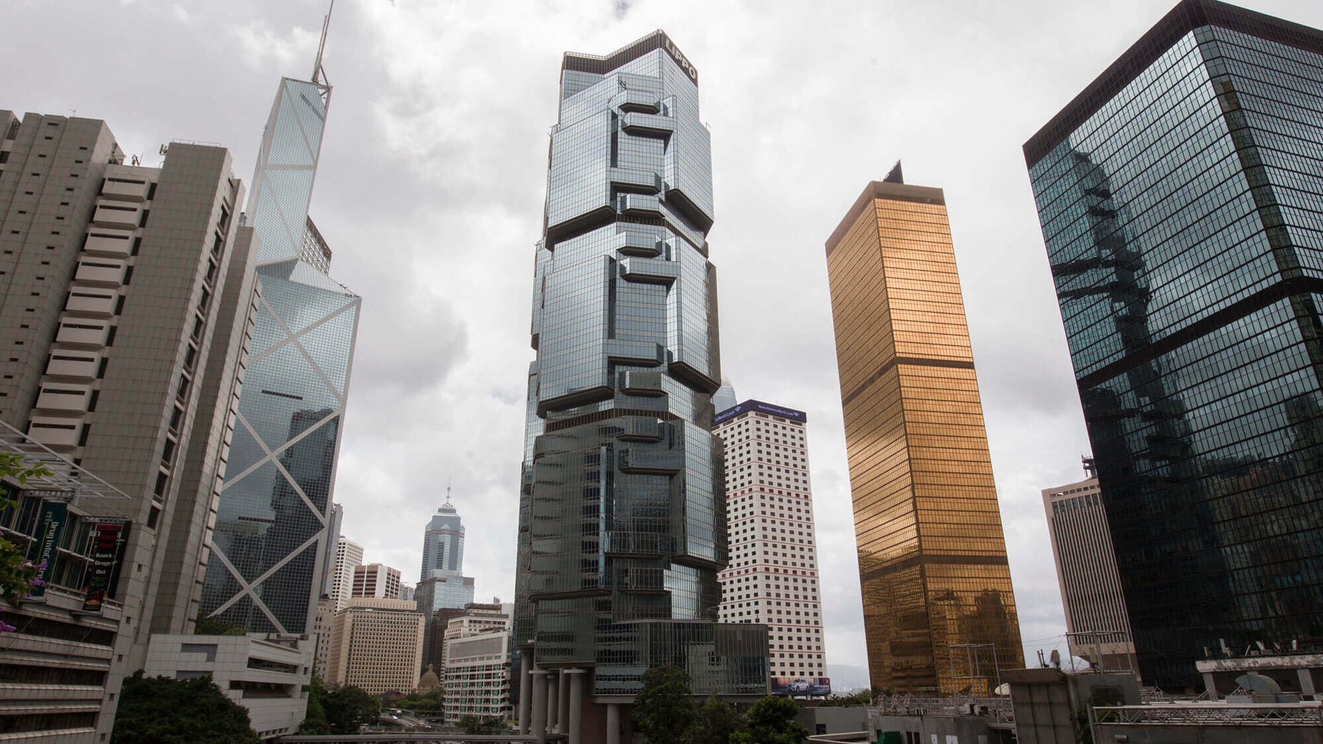 Global Wealth Watch: Three Telltale Movements of Smart Money Reveal the "Truth" of the Current World