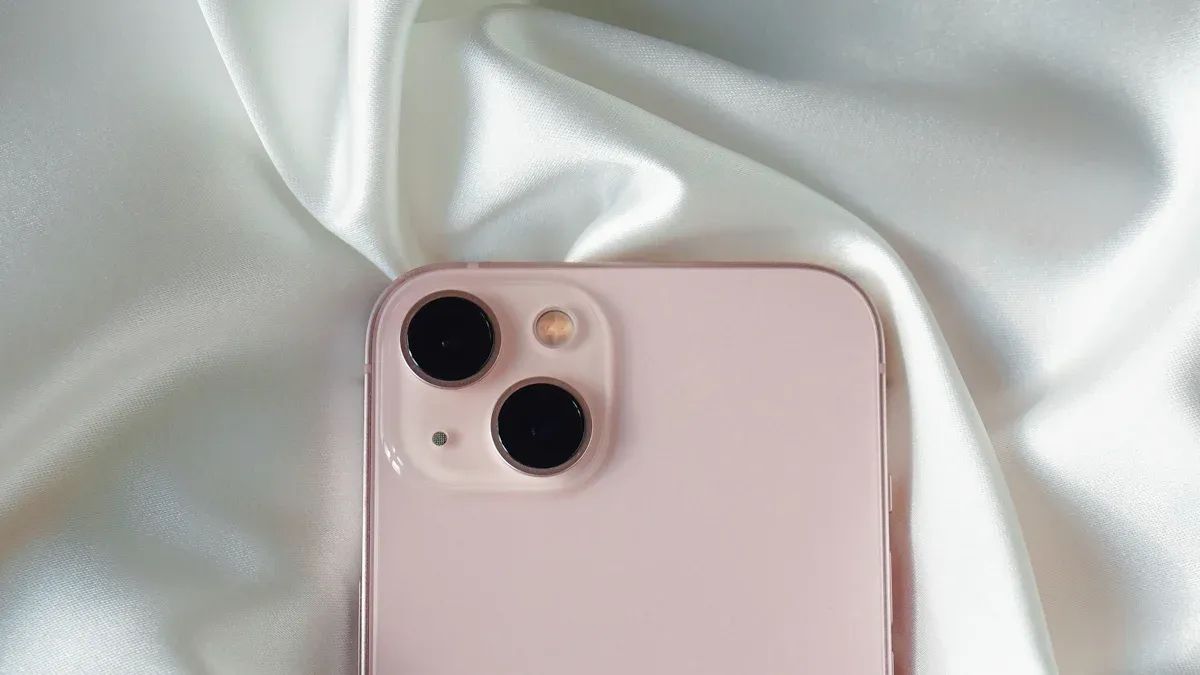 Falcon Supernova iPhone 6 Pink Diamond