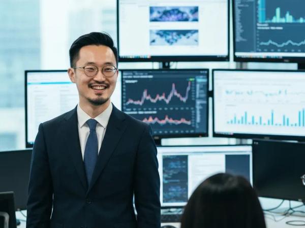 Alibaba Qwen Tech Lead Resigns 2026: China's AI Future?