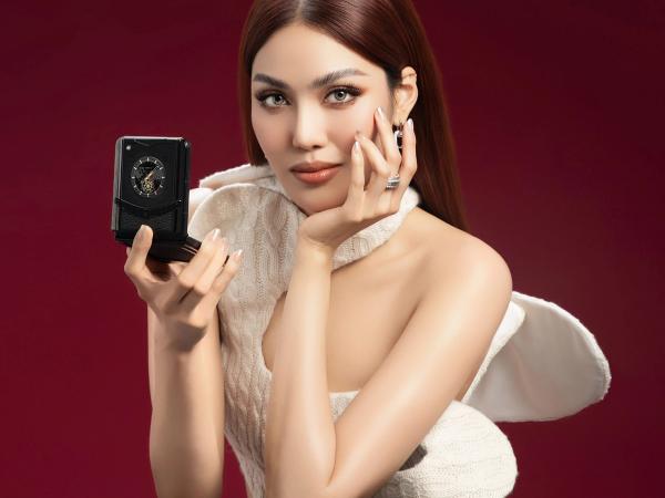 VERTU VIETNAM OFFICIALLY ANNOUNCES SUPERMODEL LAN KHUE AS 2025 BRAND AMBASSADOR