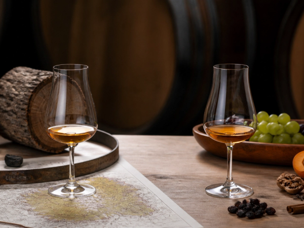 Cognac vs Brandy shown in a practical side-by-side comparison