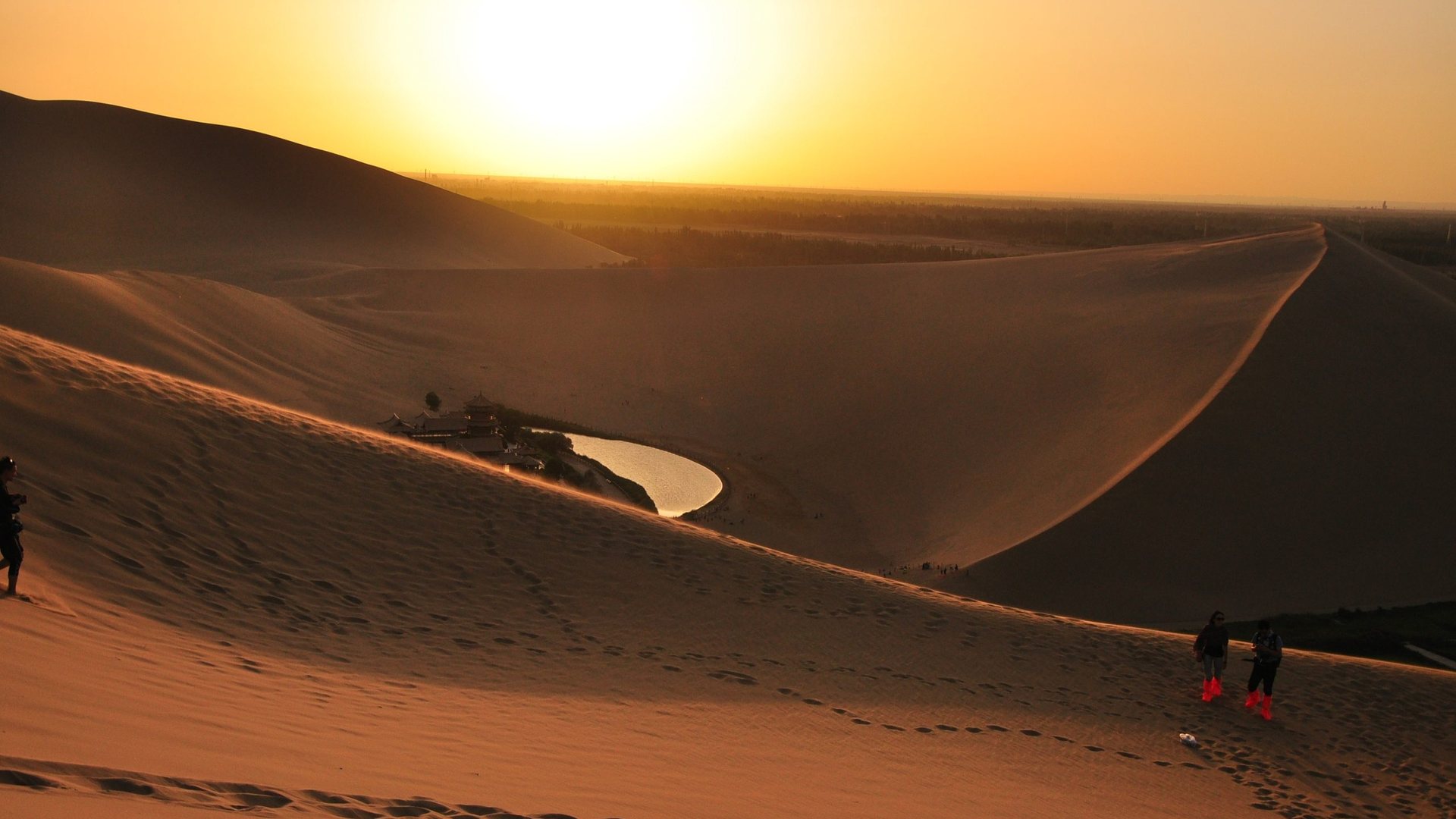 VERTU Concierge: Guarding your Dunhuang trip during extreme weather events
