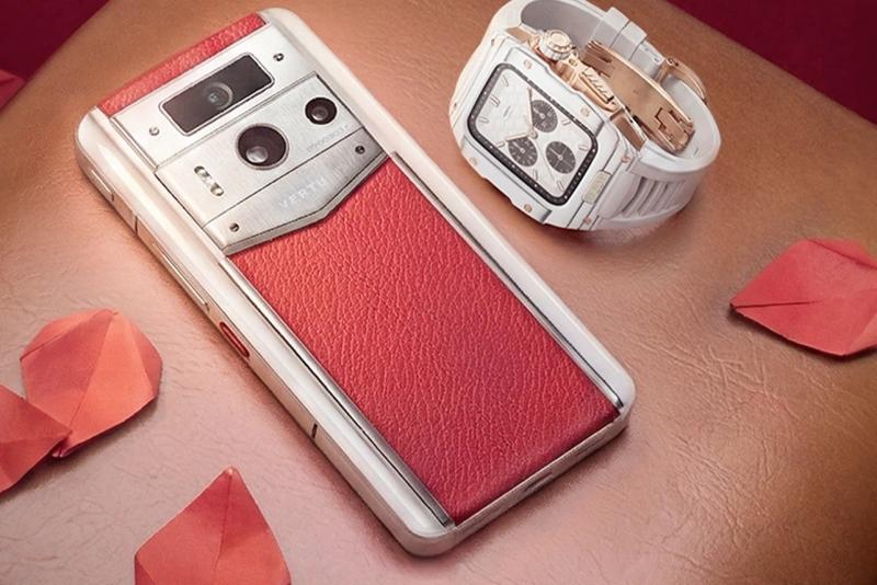 Top 7 Best Phones for Elderly Users Focused on Simplicity and Safety in 2026