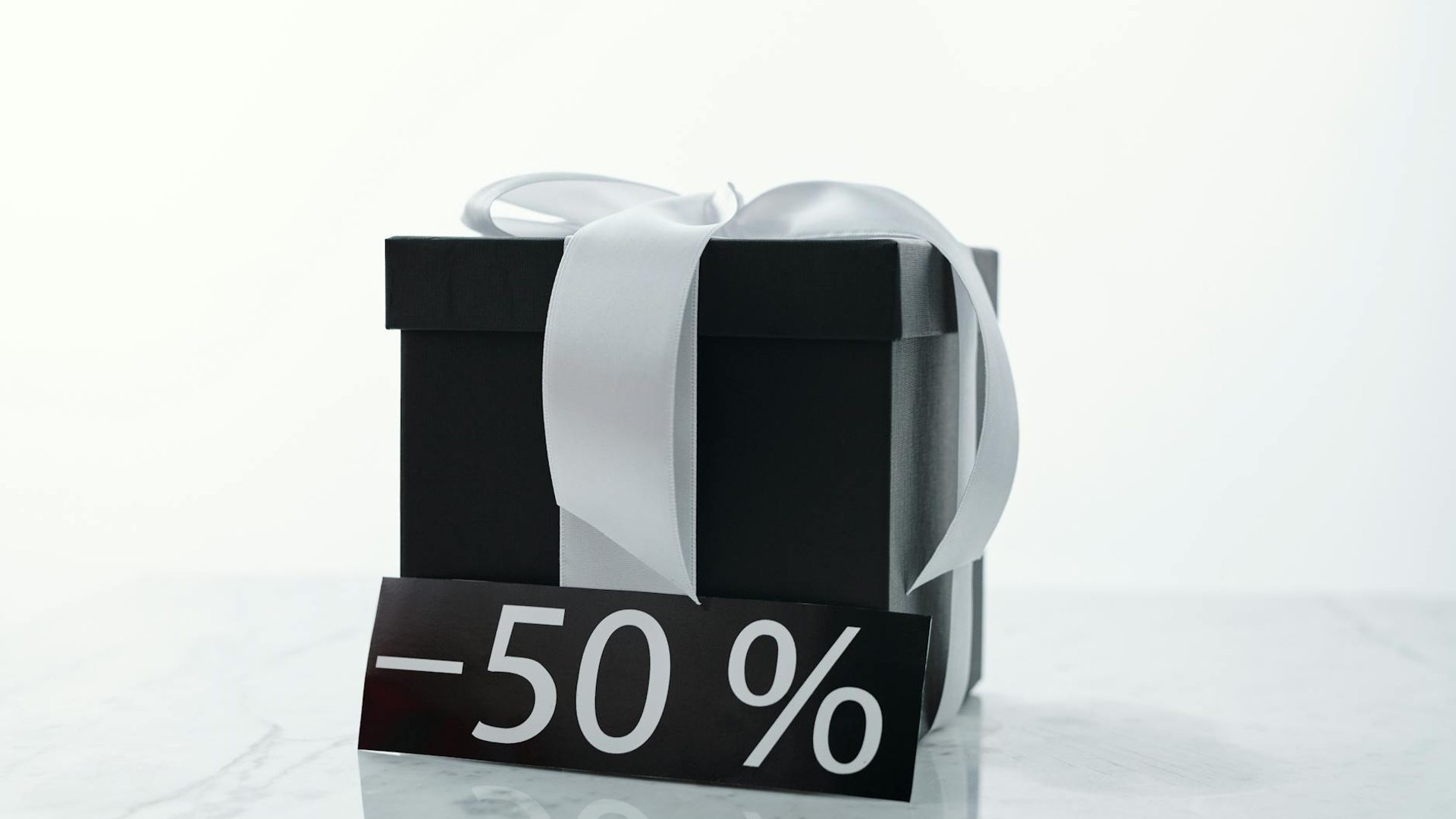 Oura Black Friday Offers: Decoding the Gen3 vs. Gen4 Sale Mystery