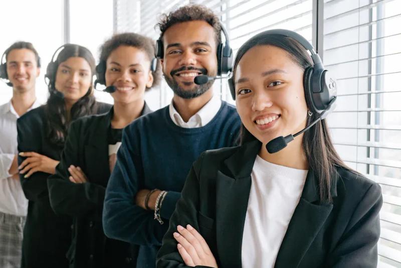 AI agent phone systems versus human agents — what are the pros and cons