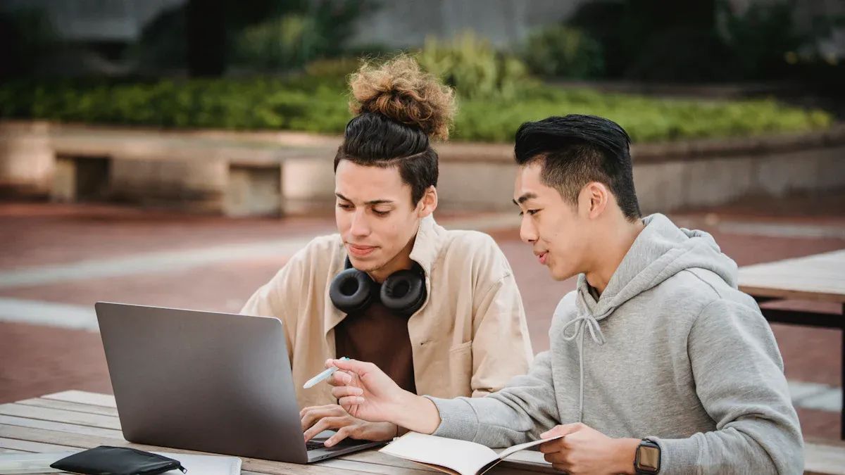 Top 8 Free AI PDF Summarizer Tools Every Student Should Try in 2025