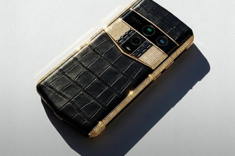 Bespoke vs. Branded: Choosing Your Ultra-Luxury Phone Experience