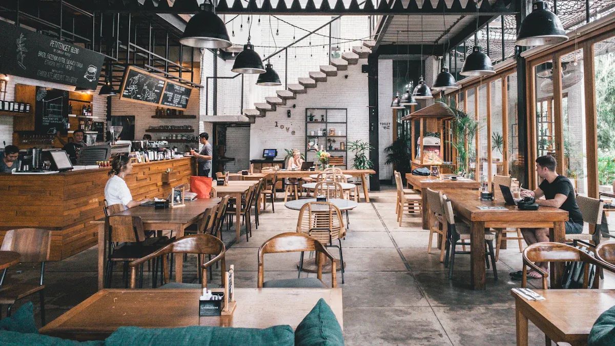 Top AI Phone Answering Systems for Restaurants in 2025