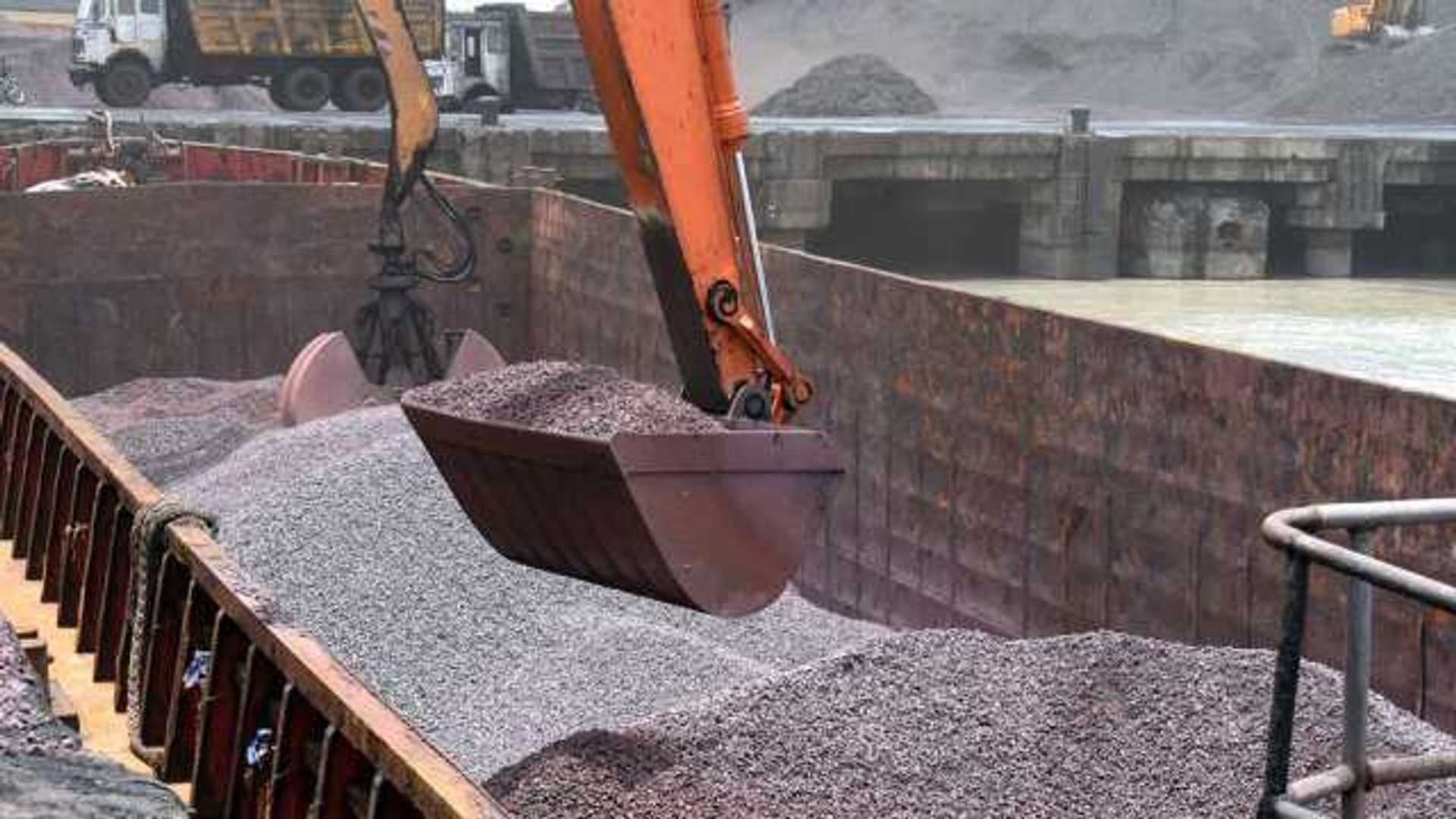 The Wall Street Journal--China Property Gets Bullish Sign