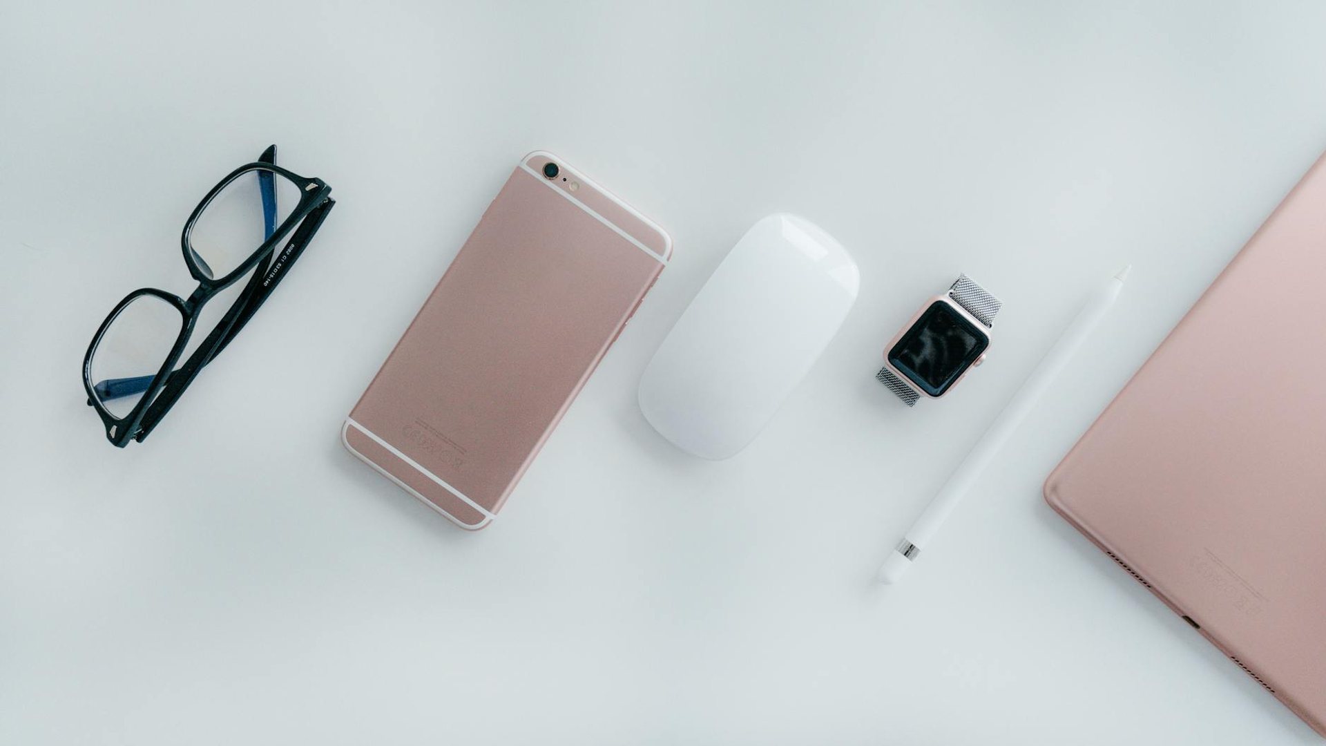 What Are the Top Smartwatches for iOS Users Beyond Apple Watch?