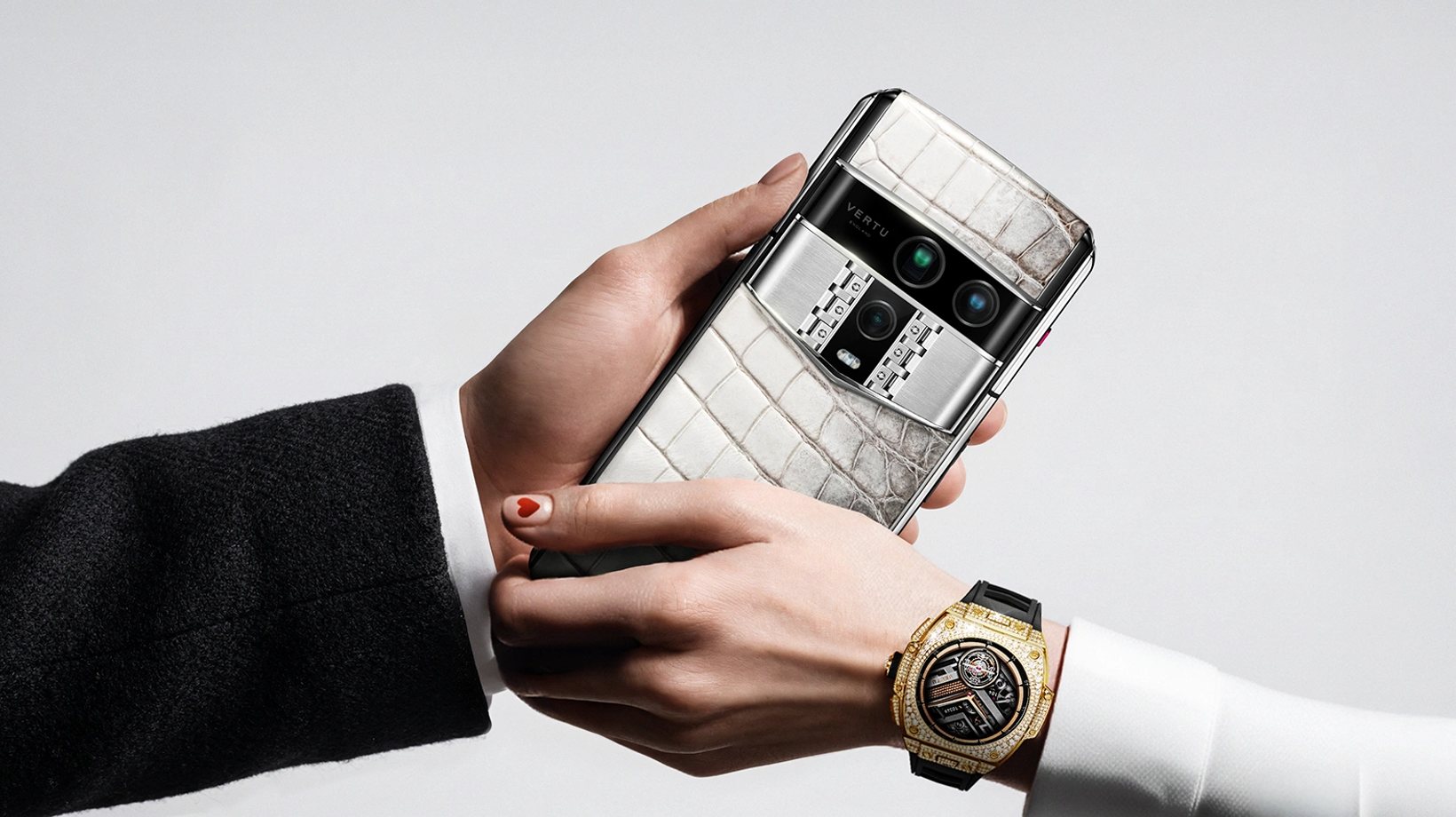 Elevate Your Valentine’s Gift: Exclusive VERTU Accessory Curation