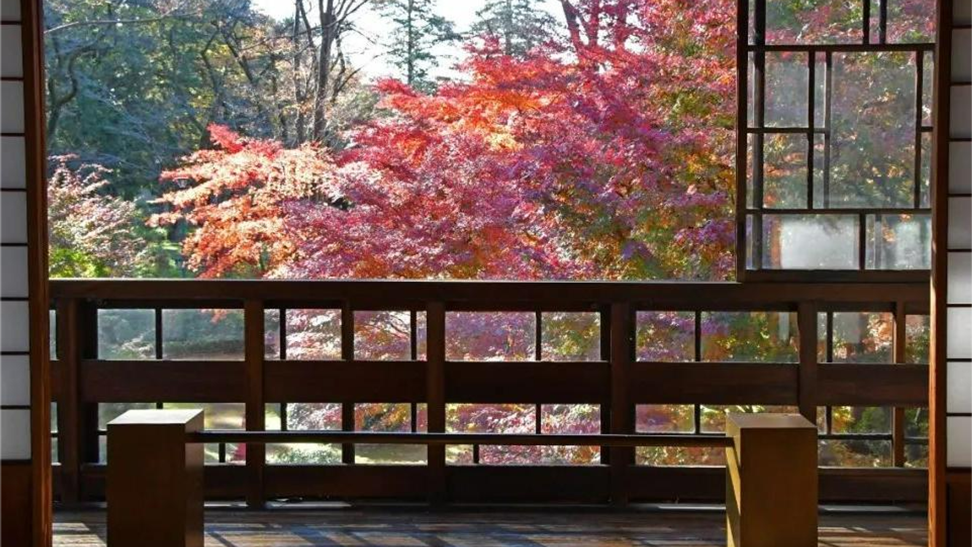 Japan's Outdoor Art Museum Ranking, with ancient villages in the front and forests in the back.