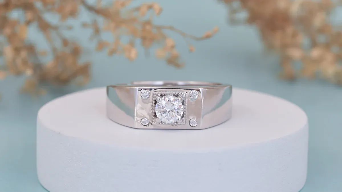 Understanding Diamonds for Bespoke Engagement Rings