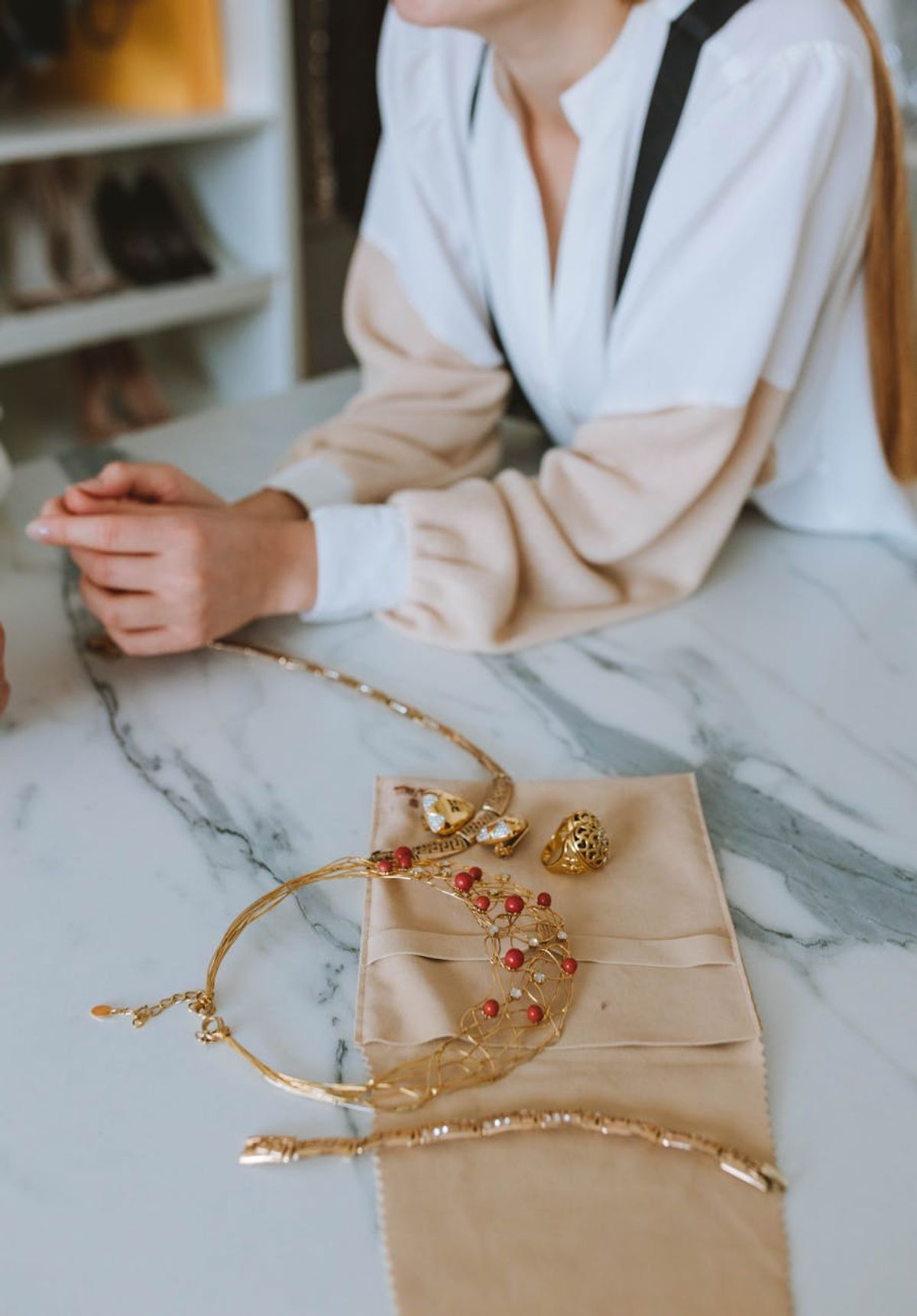 Discover 10 Exquisite Luxury Thank You Gifts for Hosts & Hostesses