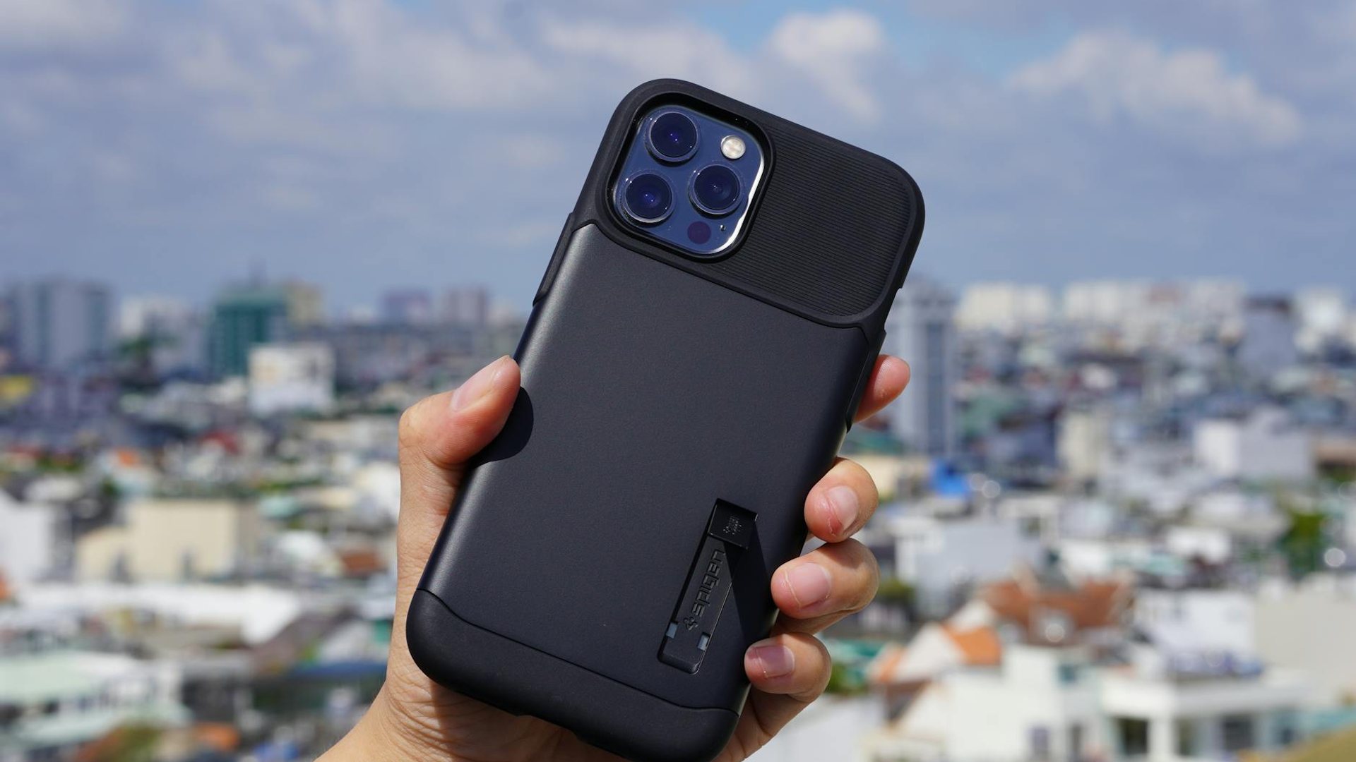 iPhone vs Android Signal Strength: Real-World Network Coverage Tested