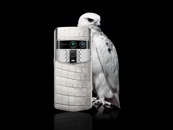 VERTU Unveils AI Agent Phone – Agent Q: Redefining Luxury and Intelligence