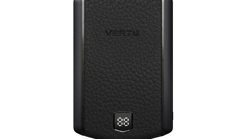 The VERTU V Reserve Energy Card showing its precise digital display and leather finish.