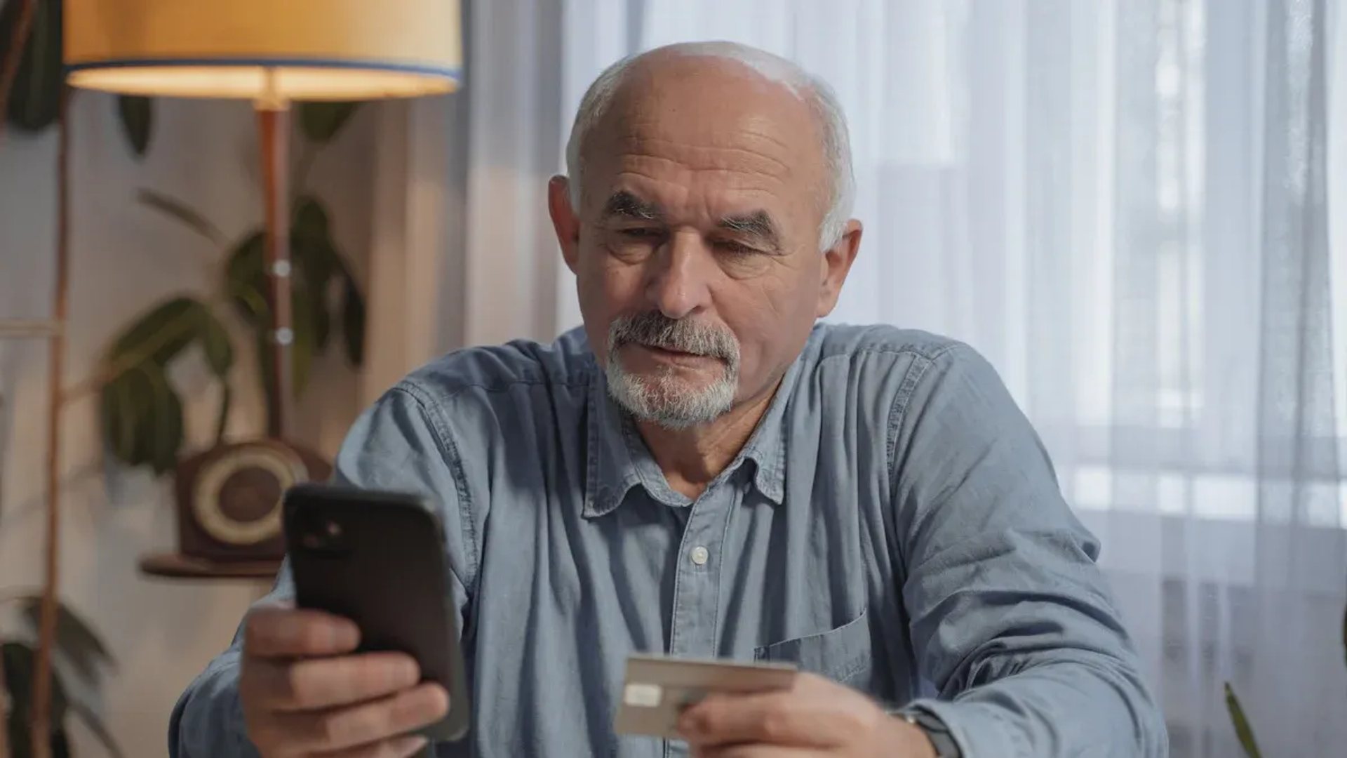 Best Phones for Seniors from Leading Brands