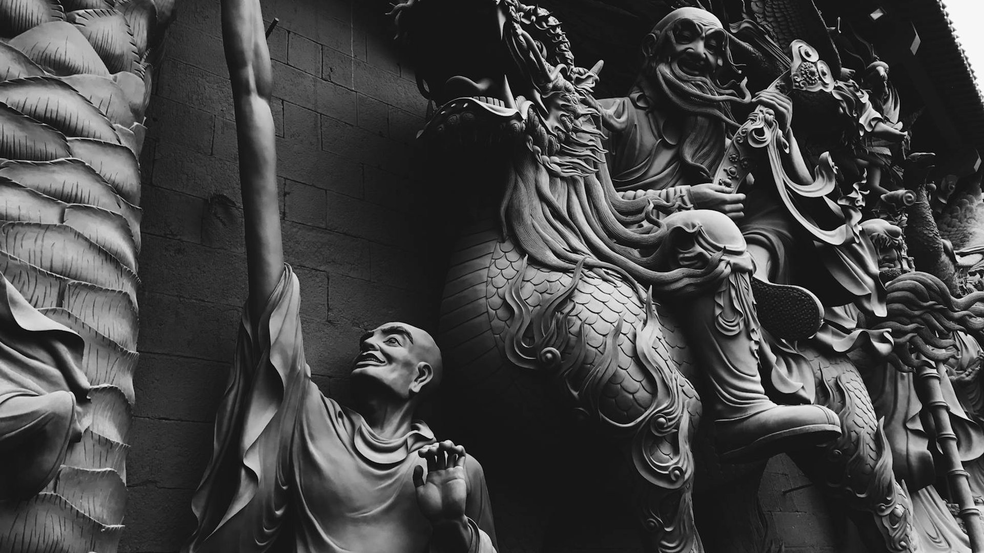 Unpacking the Vertu Legacy of Handcrafted Excellence