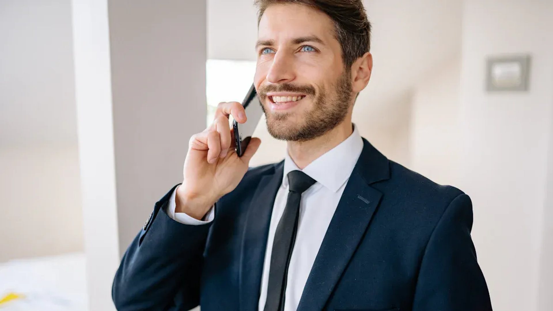 Top 7 Business Phones with Concierge and Private Assistant Services