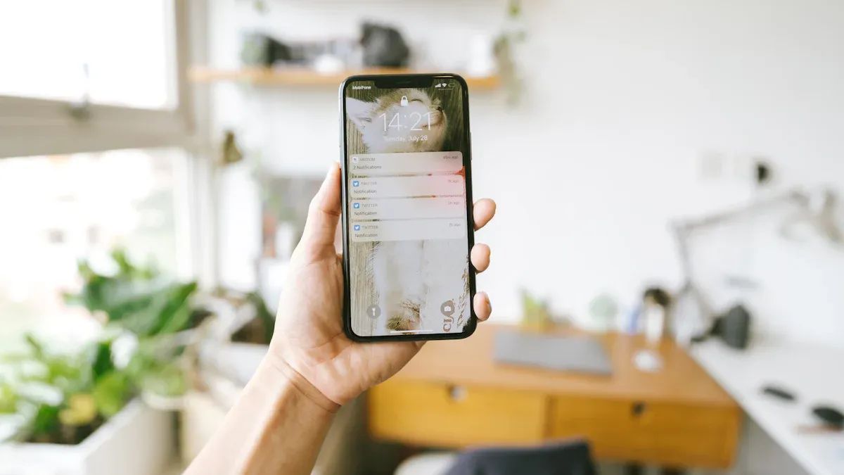 Comparison of Vertu Meta Max and Rivals