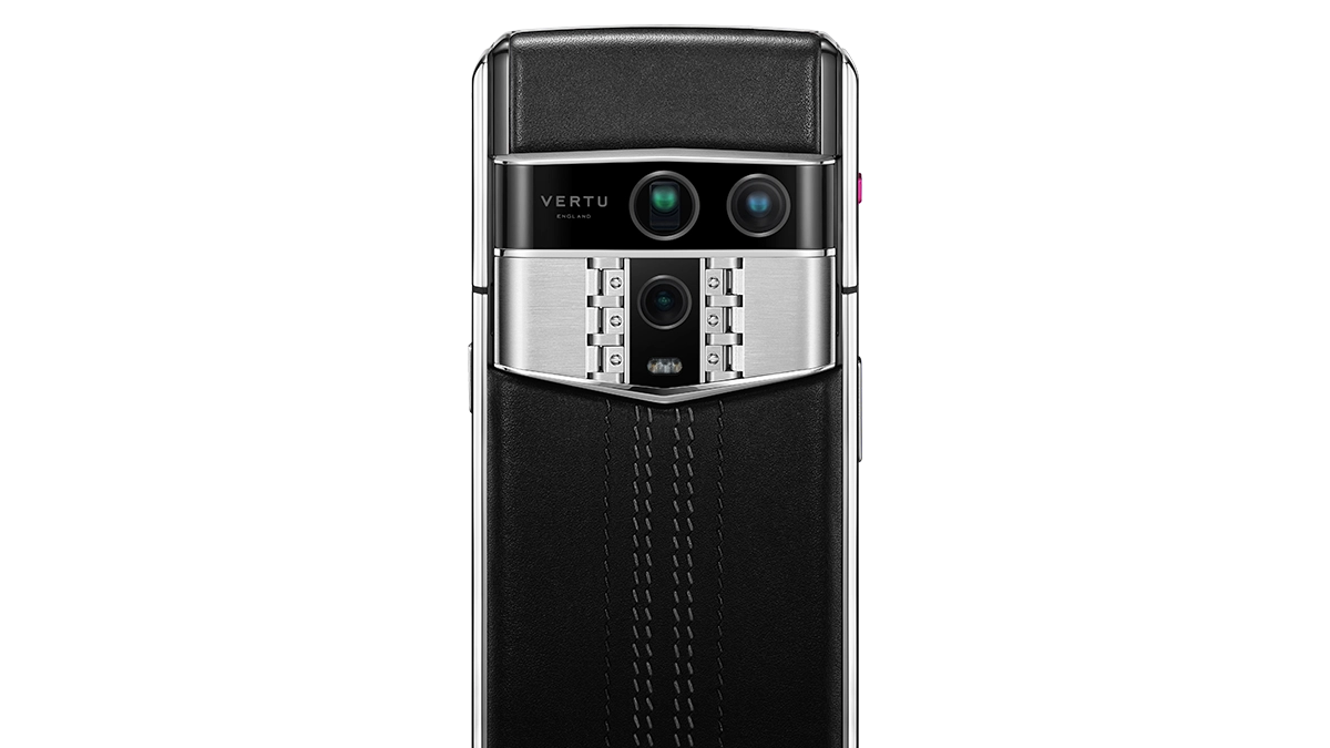 295% ChatGPT Uninstalls & Pentagon Deal: AI Privacy 2026