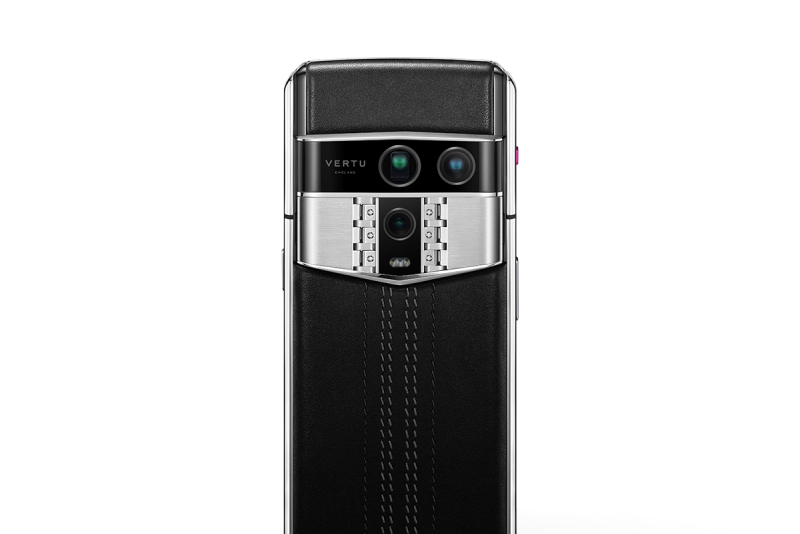 295% ChatGPT Uninstalls & Pentagon Deal: AI Privacy 2026