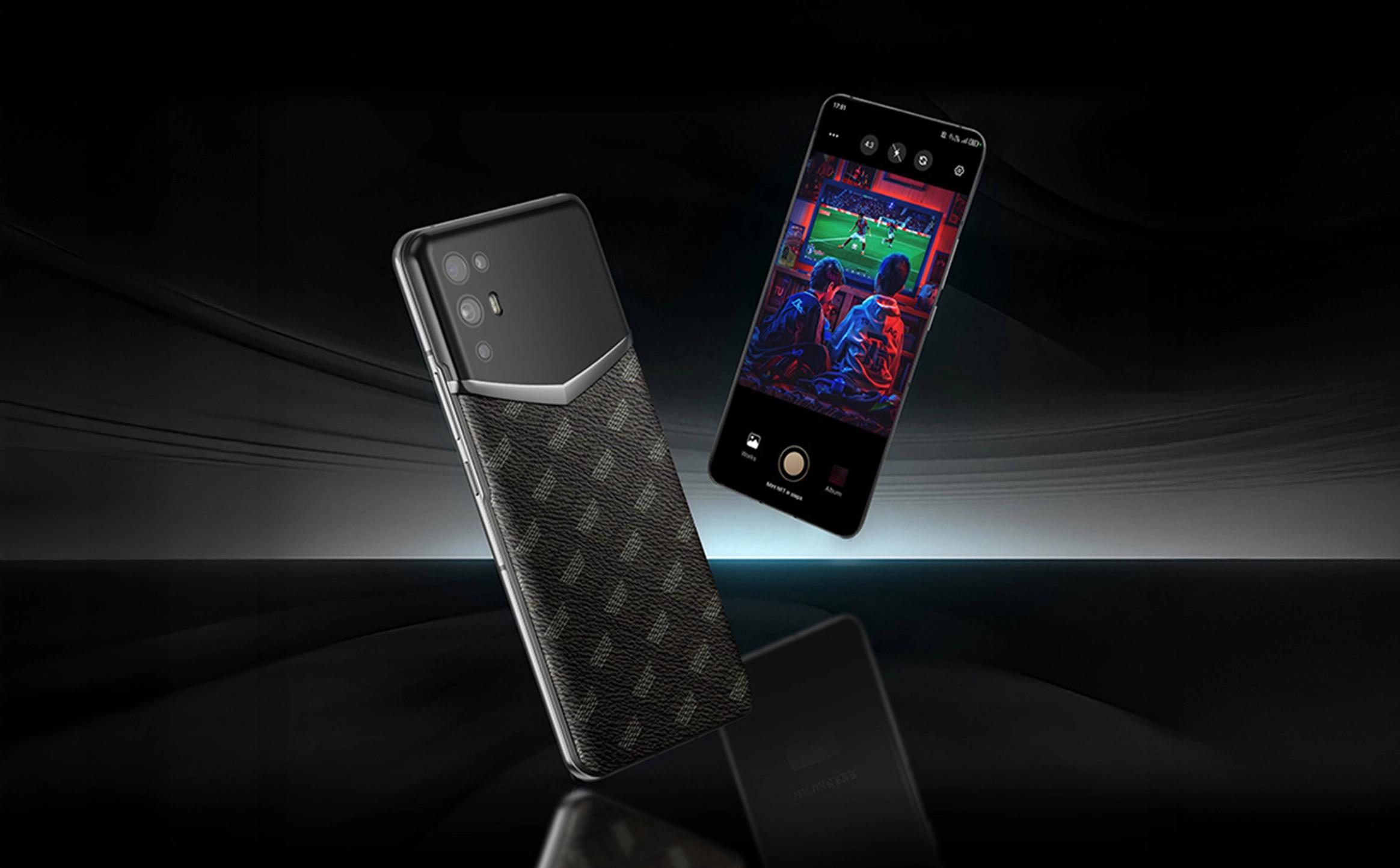 Vivid Flat-Screen Display