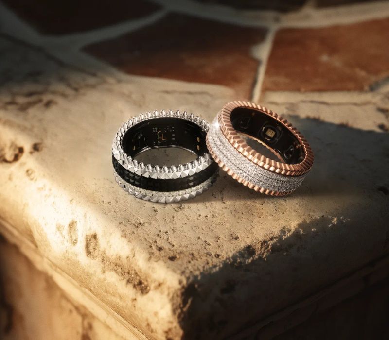 Perfect Diamond Ring for Women: Natural vs. Lab-Grown