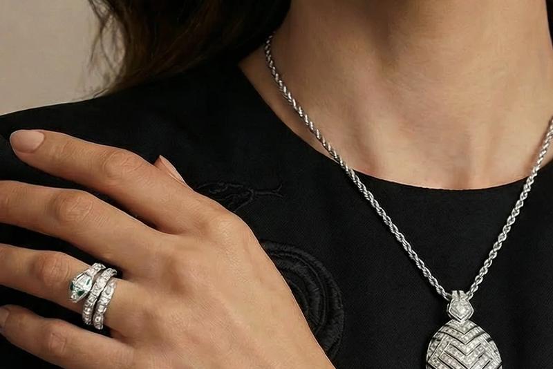 How to Build Your First Investment-Grade Jewellery Collection in 2026