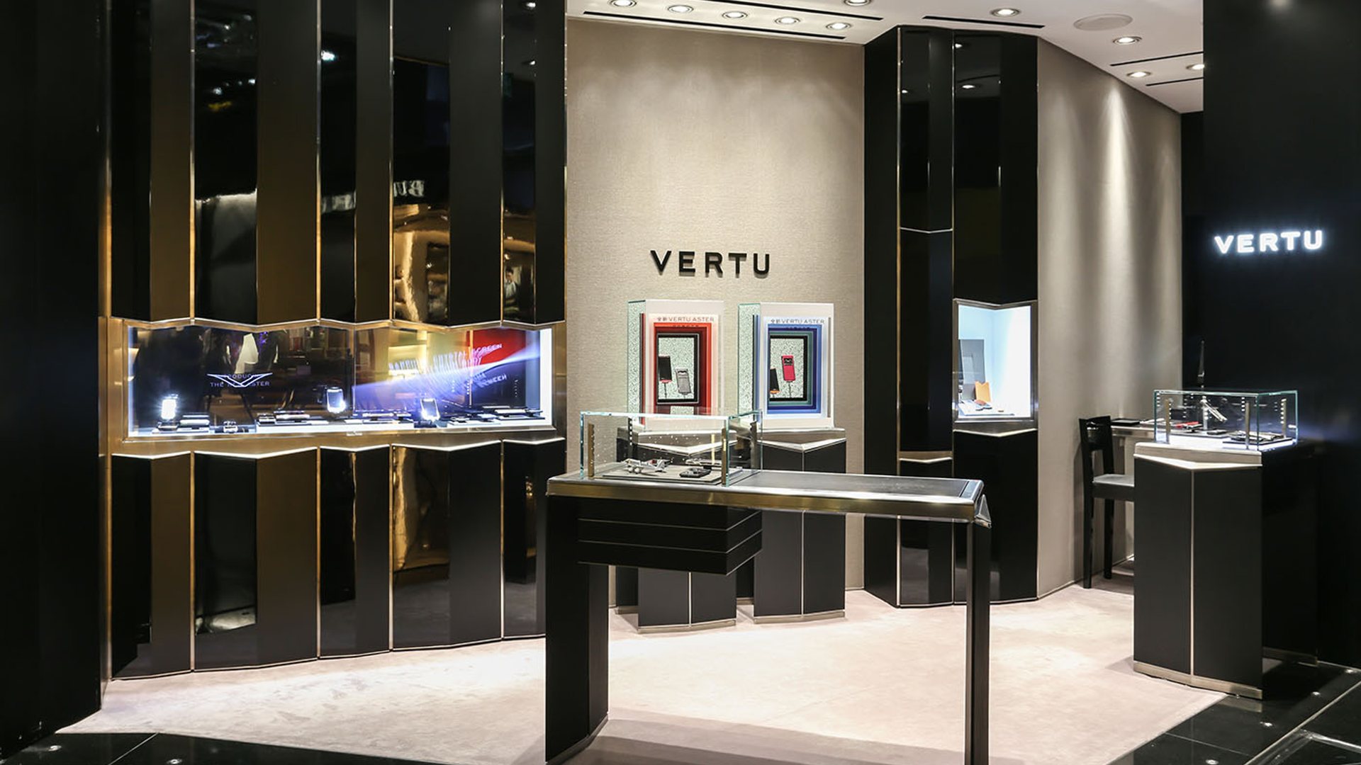 With interest rate cut expectations driving the market, can VERTU capitalize on the opportunity?