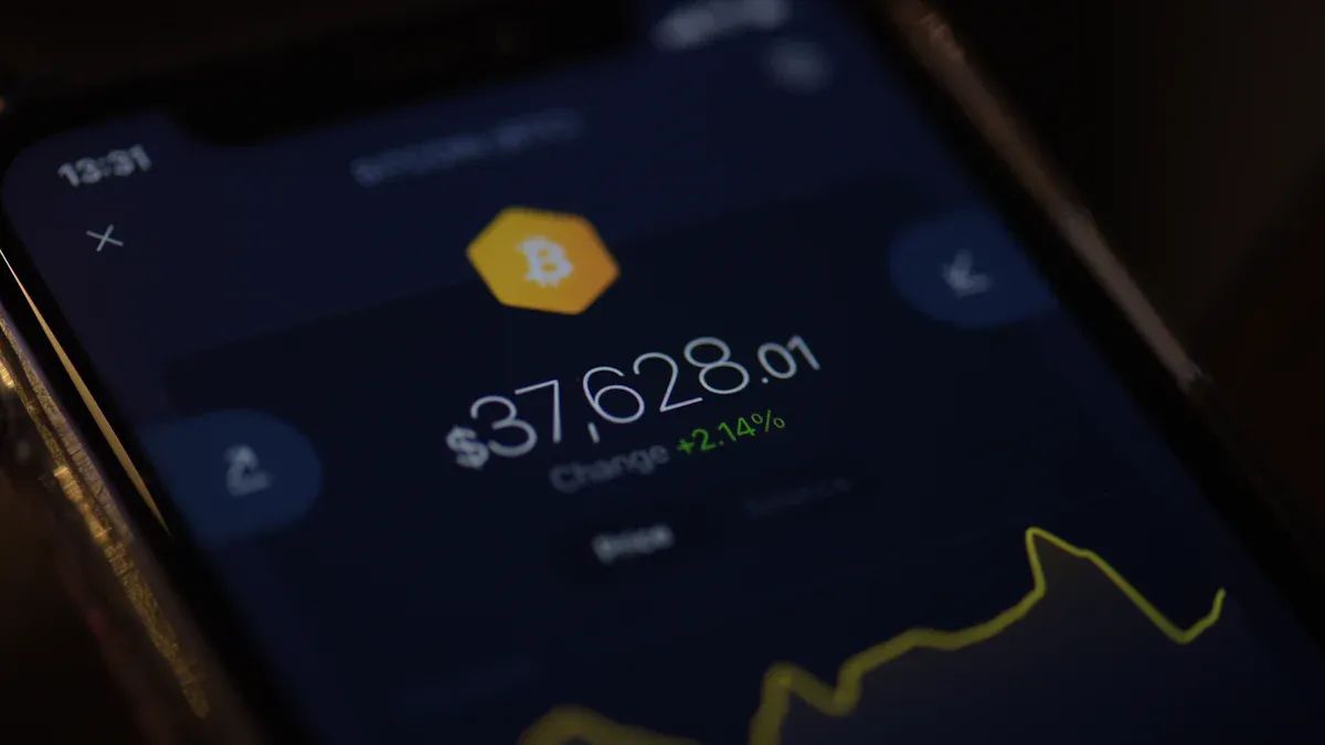 Best Smartphone for Crypto and NFTs: The Top 8 Picks